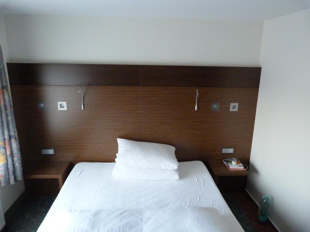 Haigerloch Hotel Krone חדר תמונה